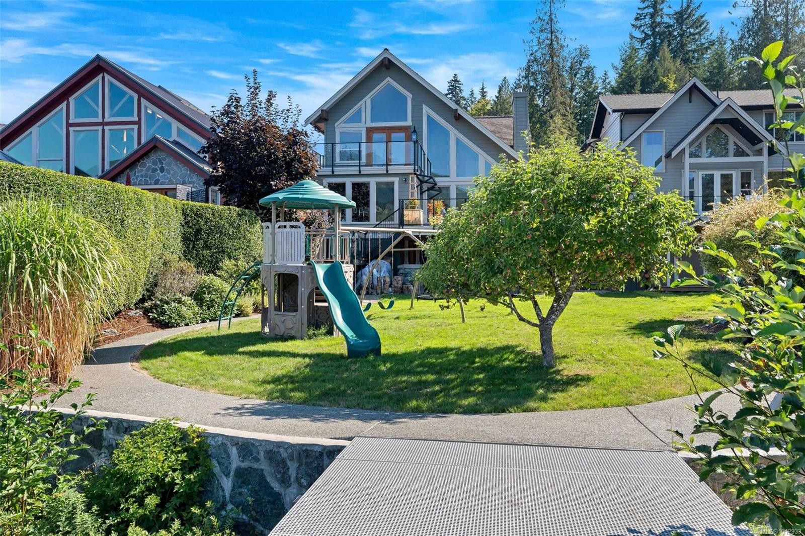 8-537 Point Ideal Dr, Lake Cowichan, BC