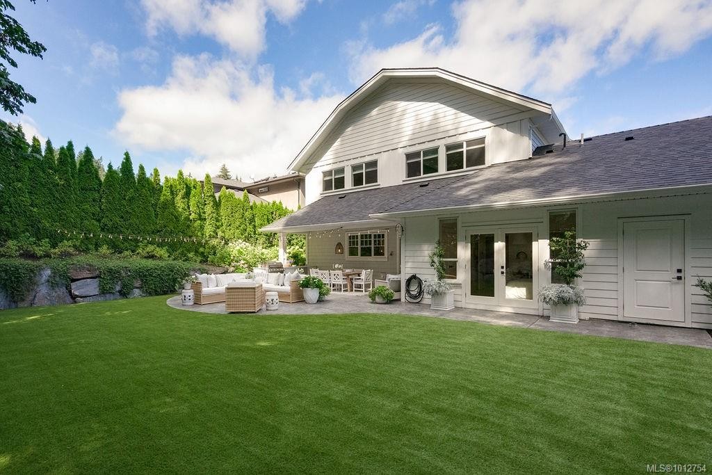 1701 Texada Terr, North Saanich, BC