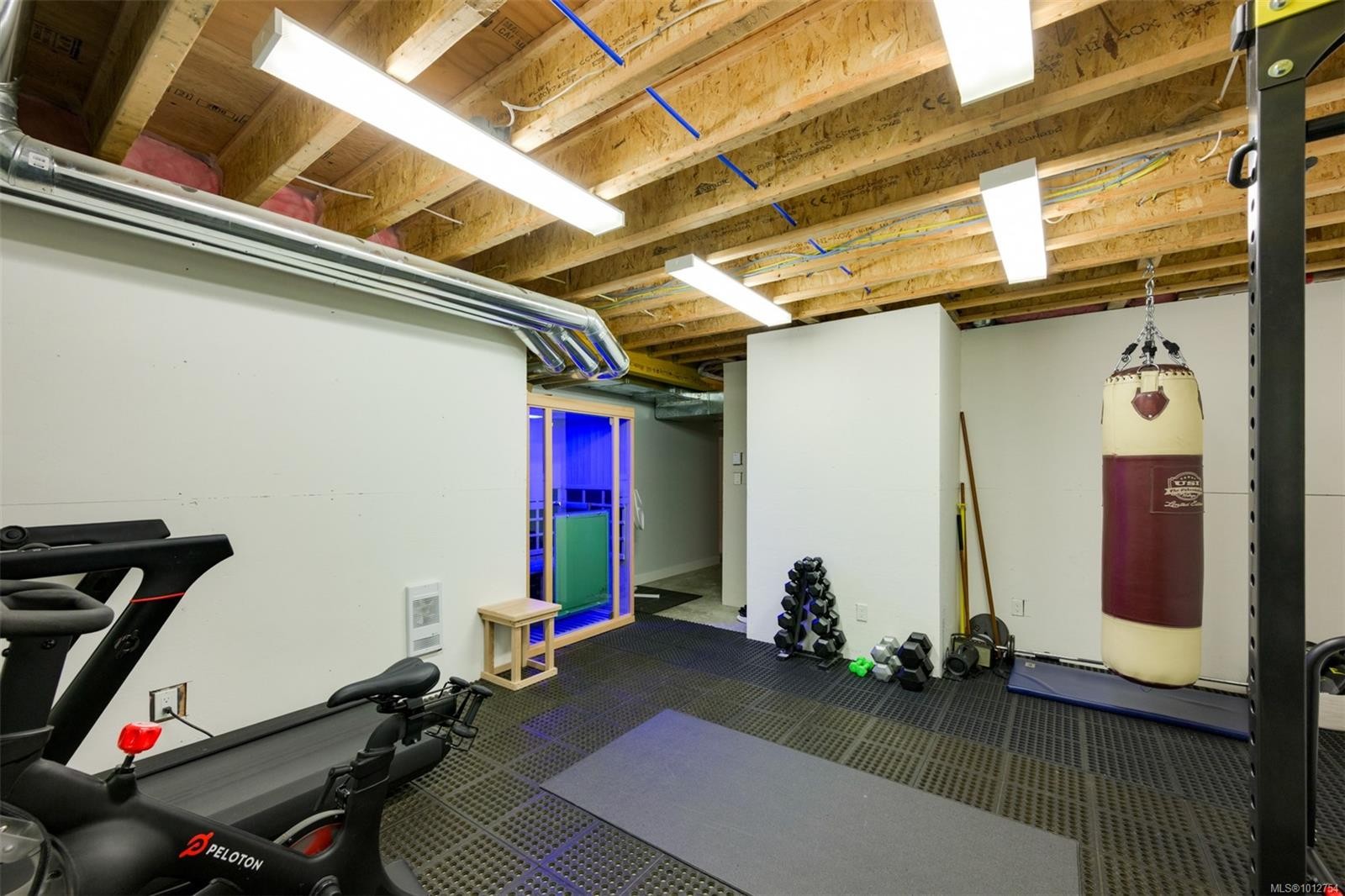 1701 Texada Terr, North Saanich, BC