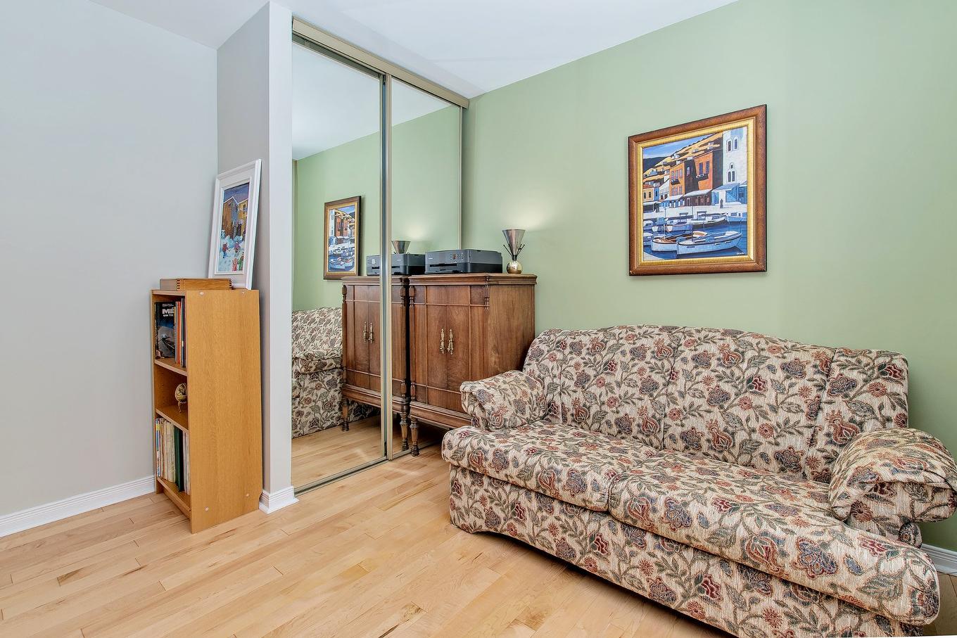 Chambre à coucher - 9840 Rue Basile-Routhier, Montréal (Ahuntsic-Cartierville), QC - Indoor