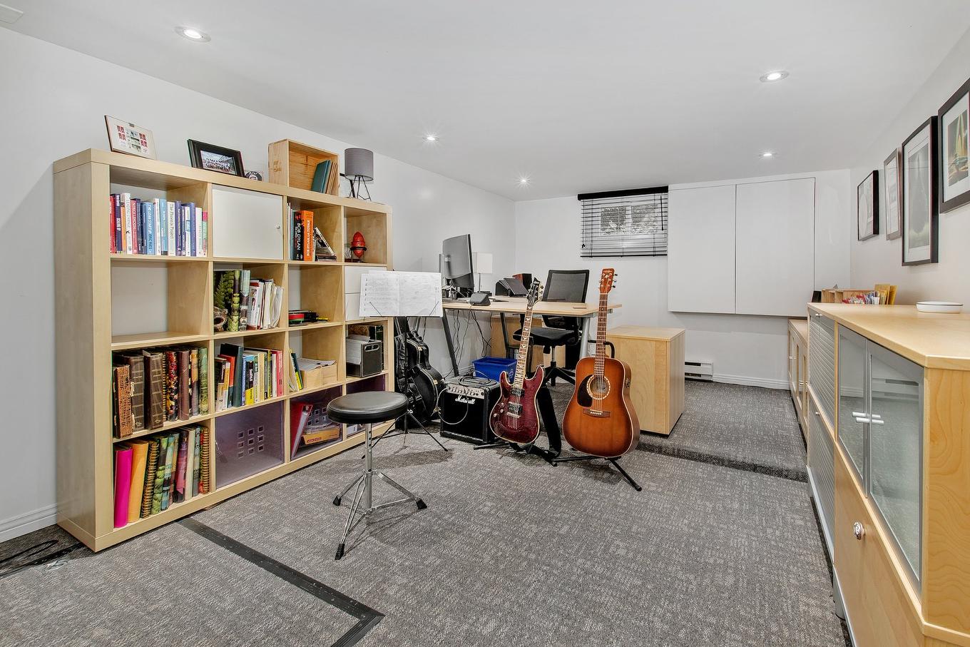 Bureau - 9840 Rue Basile-Routhier, Montréal (Ahuntsic-Cartierville), QC - Indoor Photo Showing Office