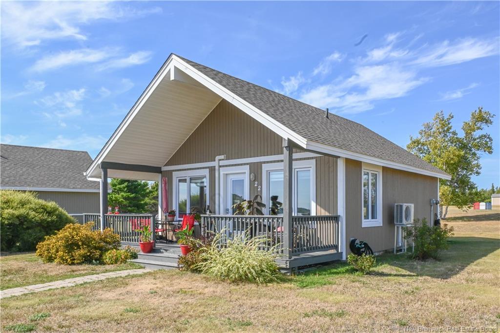 22 Rue De La Baie St, Tracadie, NB