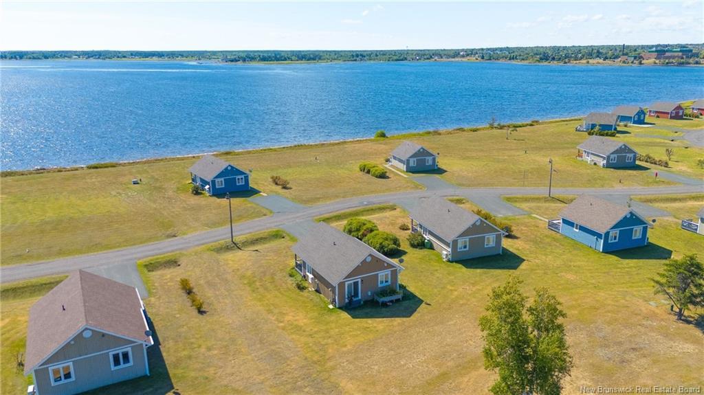 22 Rue De La Baie St, Tracadie, NB