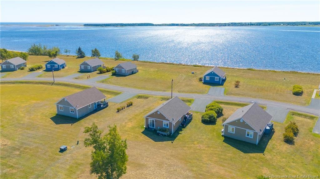 22 Rue De La Baie St, Tracadie, NB