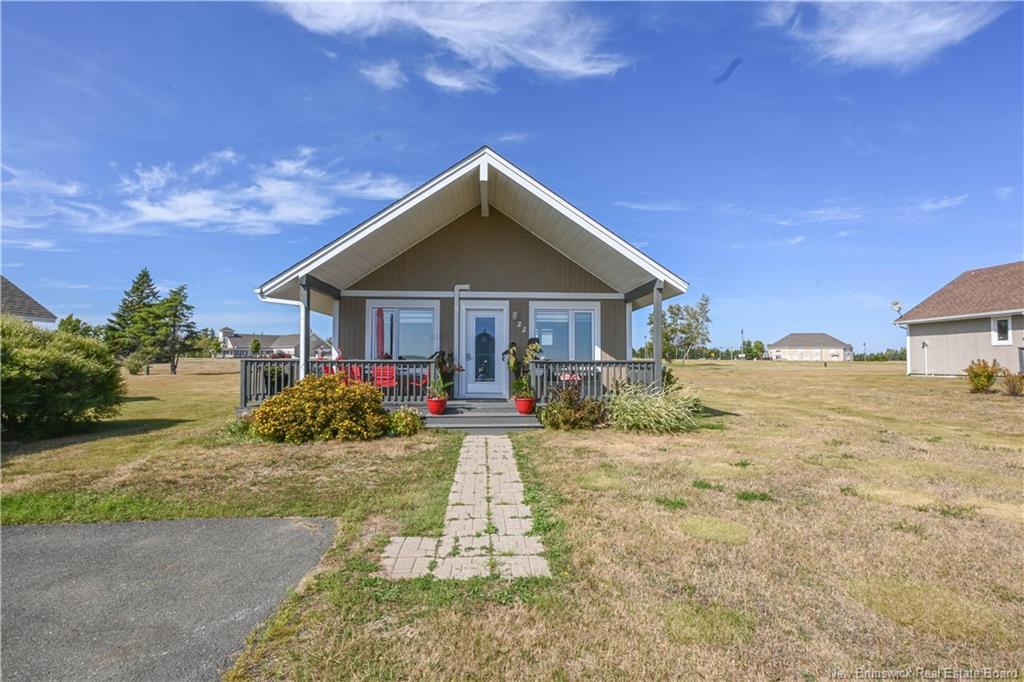 22 Rue De La Baie St, Tracadie, NB