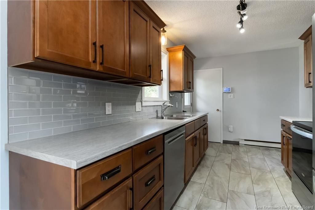 21 Teesdale St, Moncton, NB