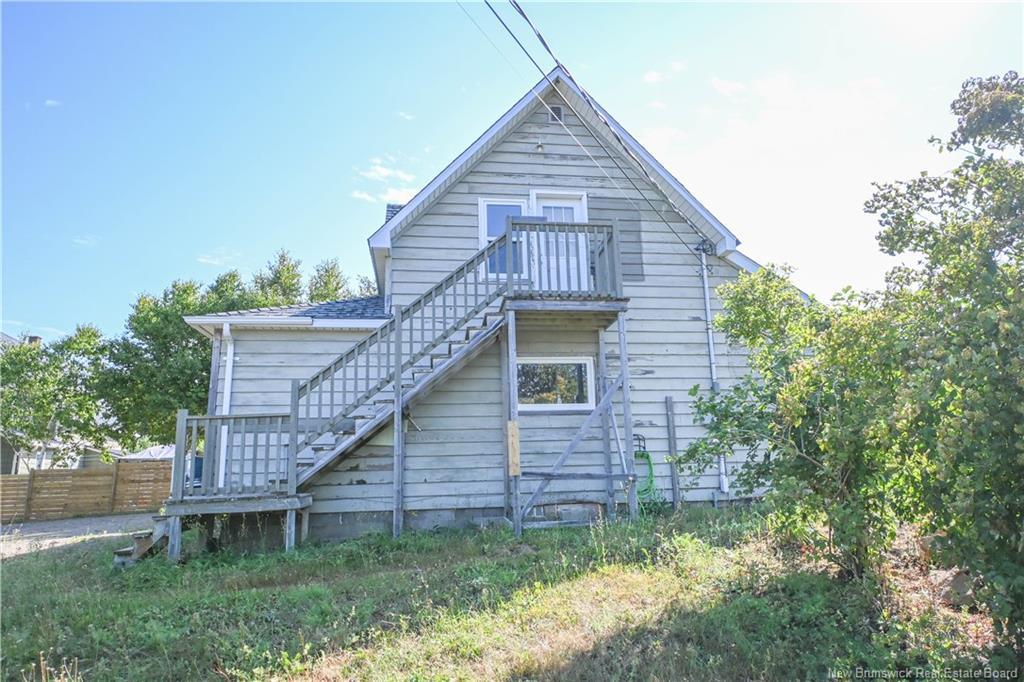 336 Saint-Pierre O. Blvd, Caraquet, NB