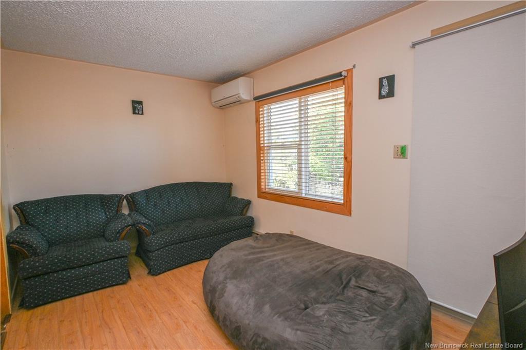 336 Saint-Pierre O. Blvd, Caraquet, NB