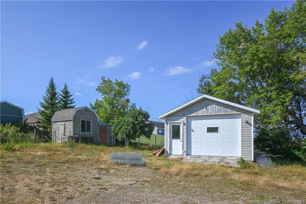 336 Saint-Pierre O. Blvd, Caraquet, NB