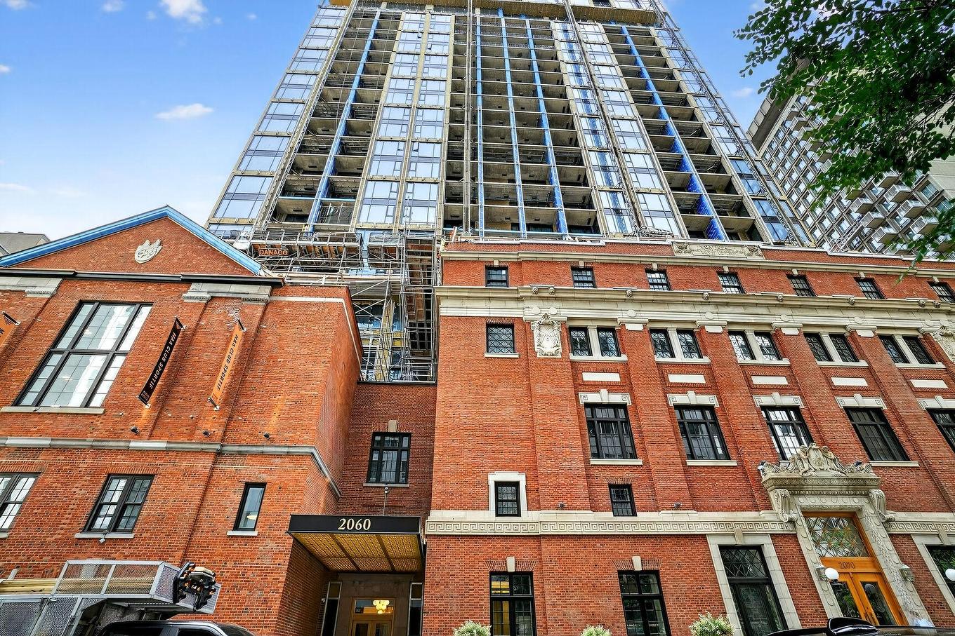 Façade - 412-2060 Rue Peel, Montréal (Ville-Marie), QC - Outdoor With Facade