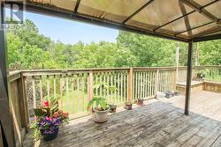 Back Deck (2nd lvl - off main floor) -