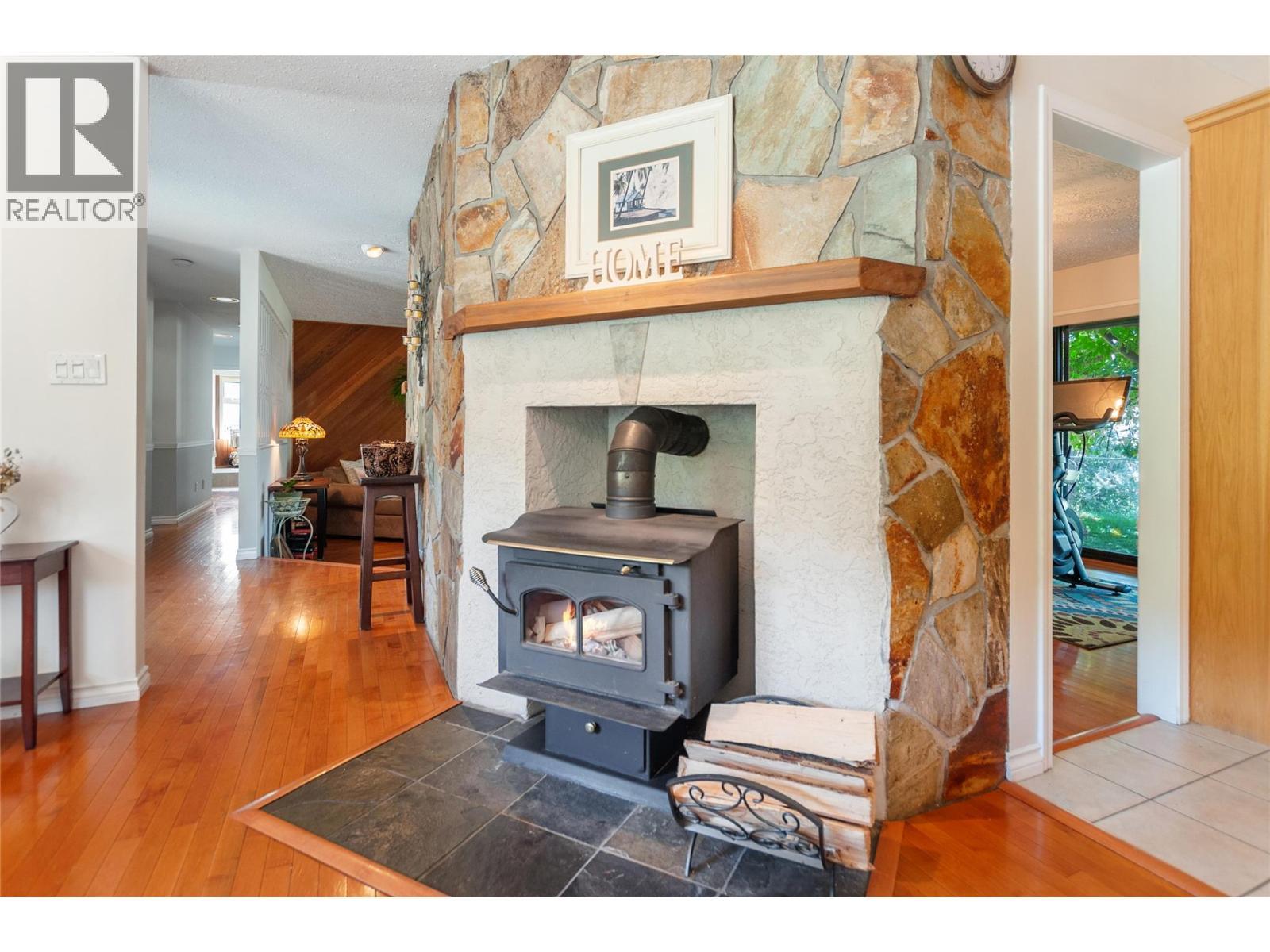3575 Valleyview Road, Penticton, BC - Indoor With Fireplace