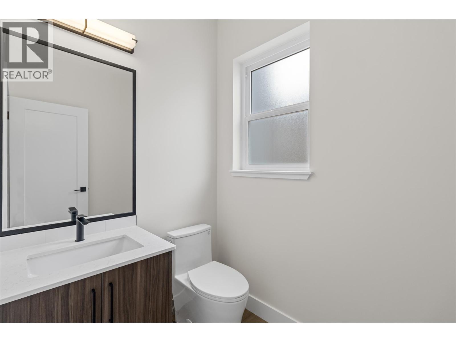 2686 Tranquille Road Unit# 118, Kamloops, BC - Indoor Photo Showing Bathroom
