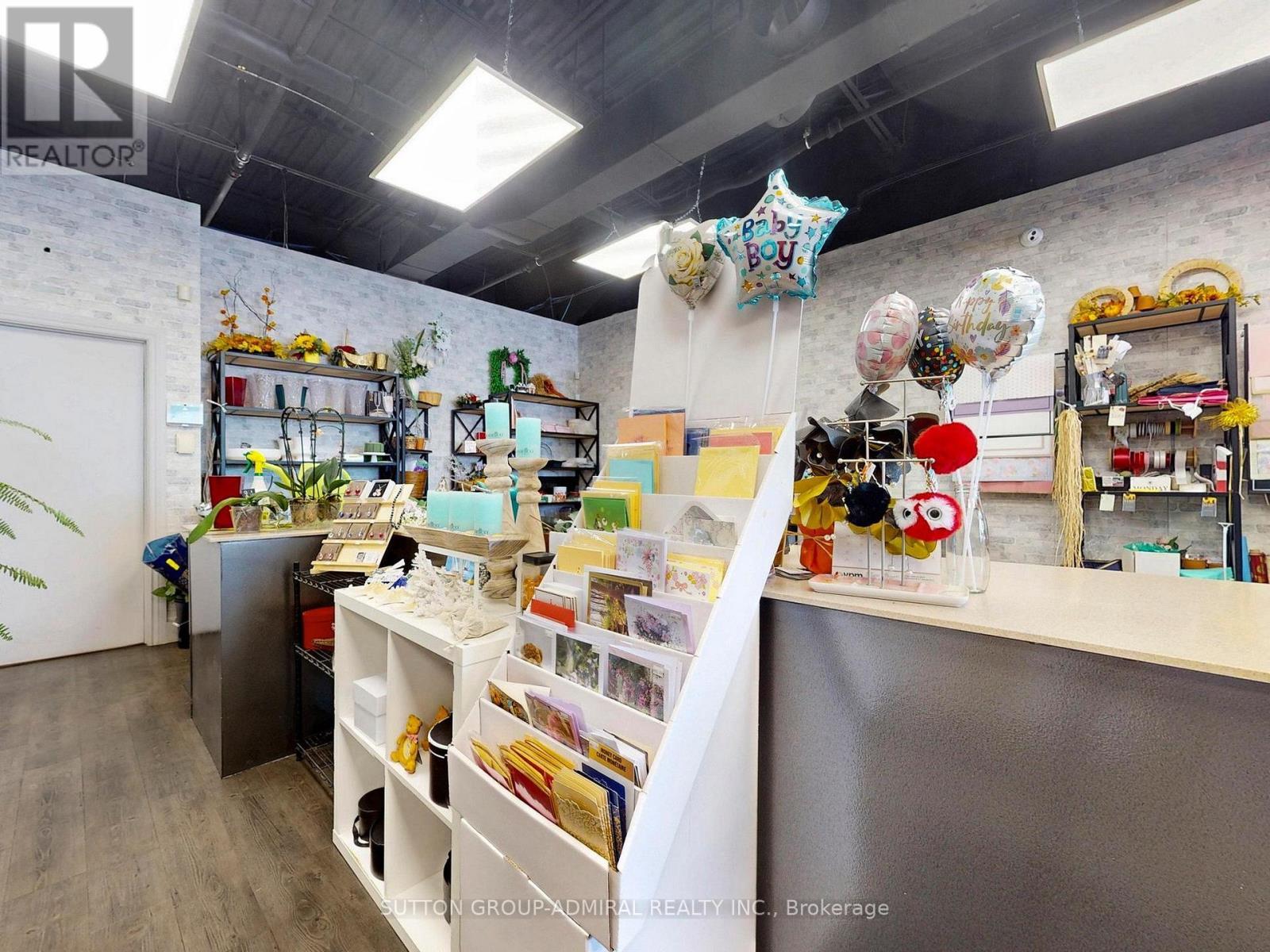 5731 Hwy 7, Vaughan, ON