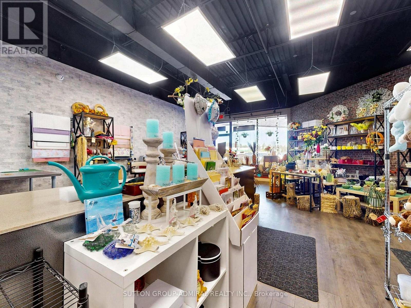 5731 Hwy 7, Vaughan, ON