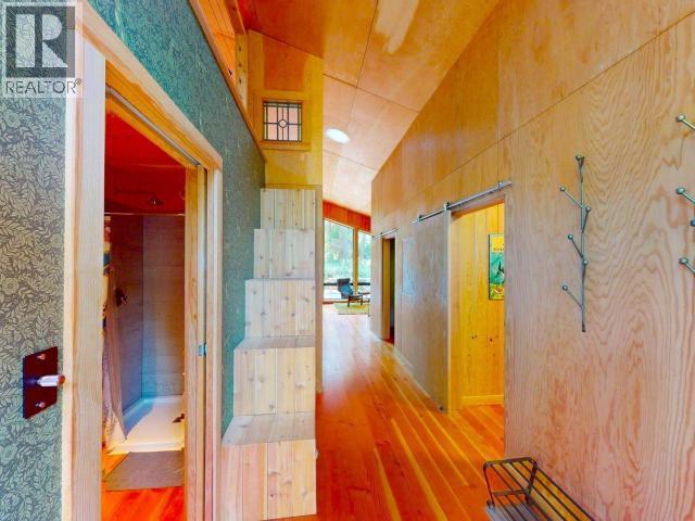 1590/94 Vancouver Blvd, Savary Island, BC - Indoor