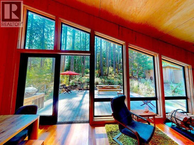 1590/94 Vancouver Blvd, Savary Island, BC - Indoor