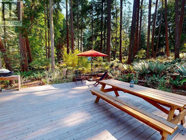 1590/94 Vancouver Blvd, Savary Island, BC - Outdoor