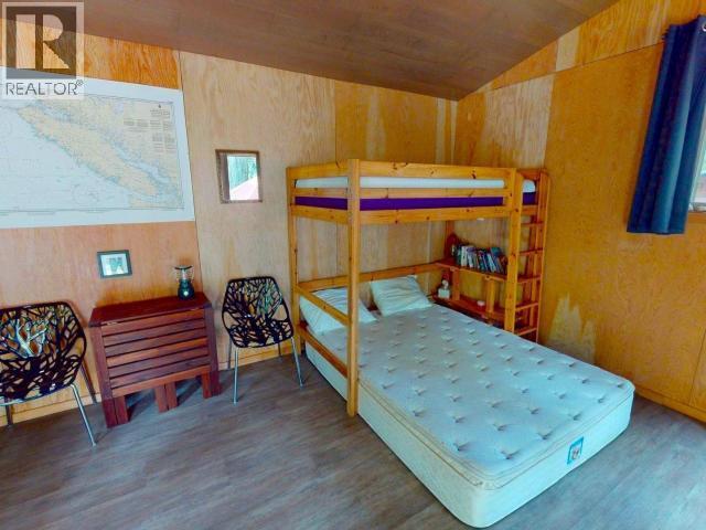1590/94 Vancouver Blvd, Savary Island, BC - Indoor Photo Showing Bedroom