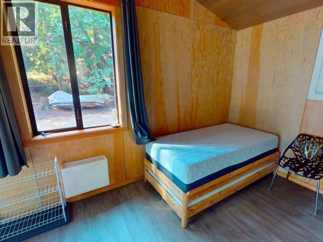 1590/94 Vancouver Blvd, Savary Island, BC - Indoor Photo Showing Bedroom