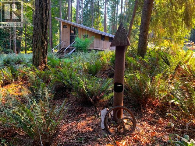 1590/94 Vancouver Blvd, Savary Island, BC - Outdoor