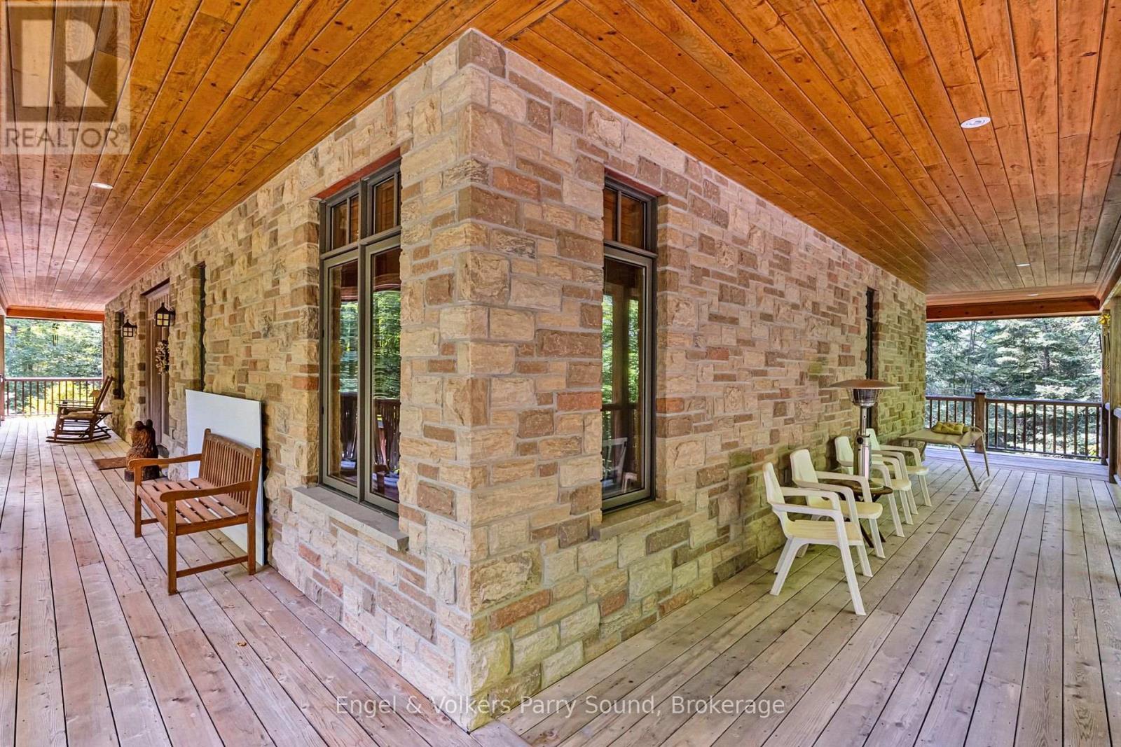 35 Shakell Road, Whitestone (Dunchurch), ON - Outdoor With Deck Patio Veranda With Exterior