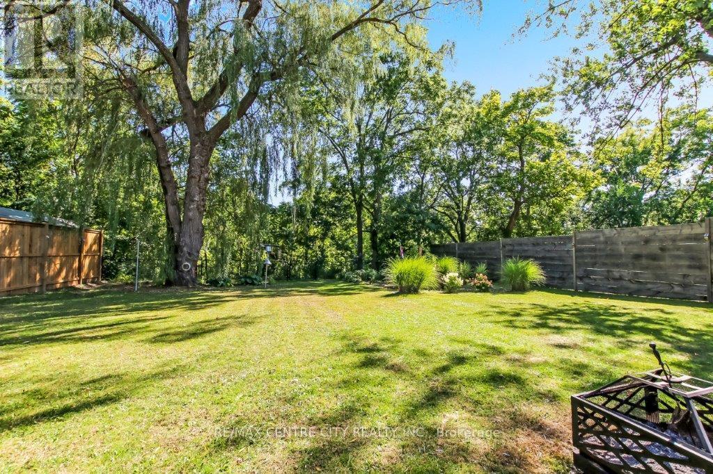 26 Brock Street, St. Thomas, ON - Outdoor