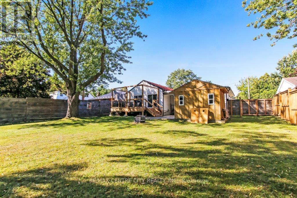 26 Brock Street, St. Thomas, ON - Outdoor