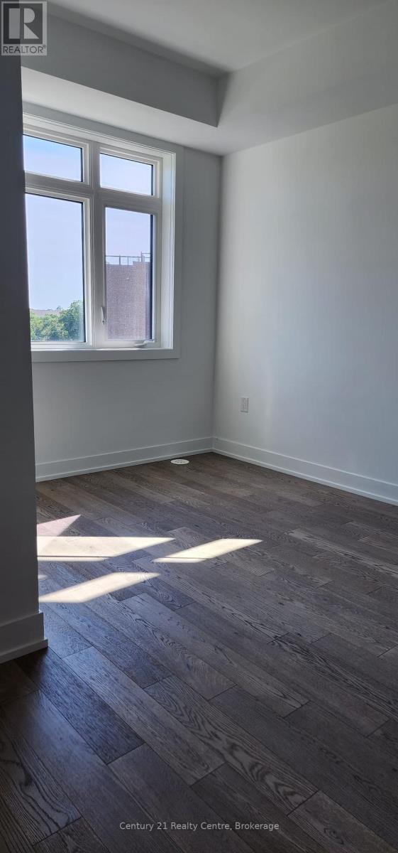 206 - 1115 Douglas Mccurdy Common E, Mississauga, ON - Indoor Photo Showing Other Room