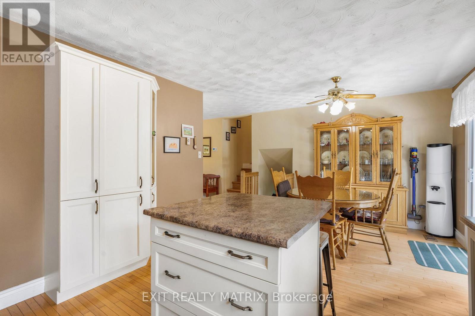 112 Eliza Street, Champlain, ON - Indoor