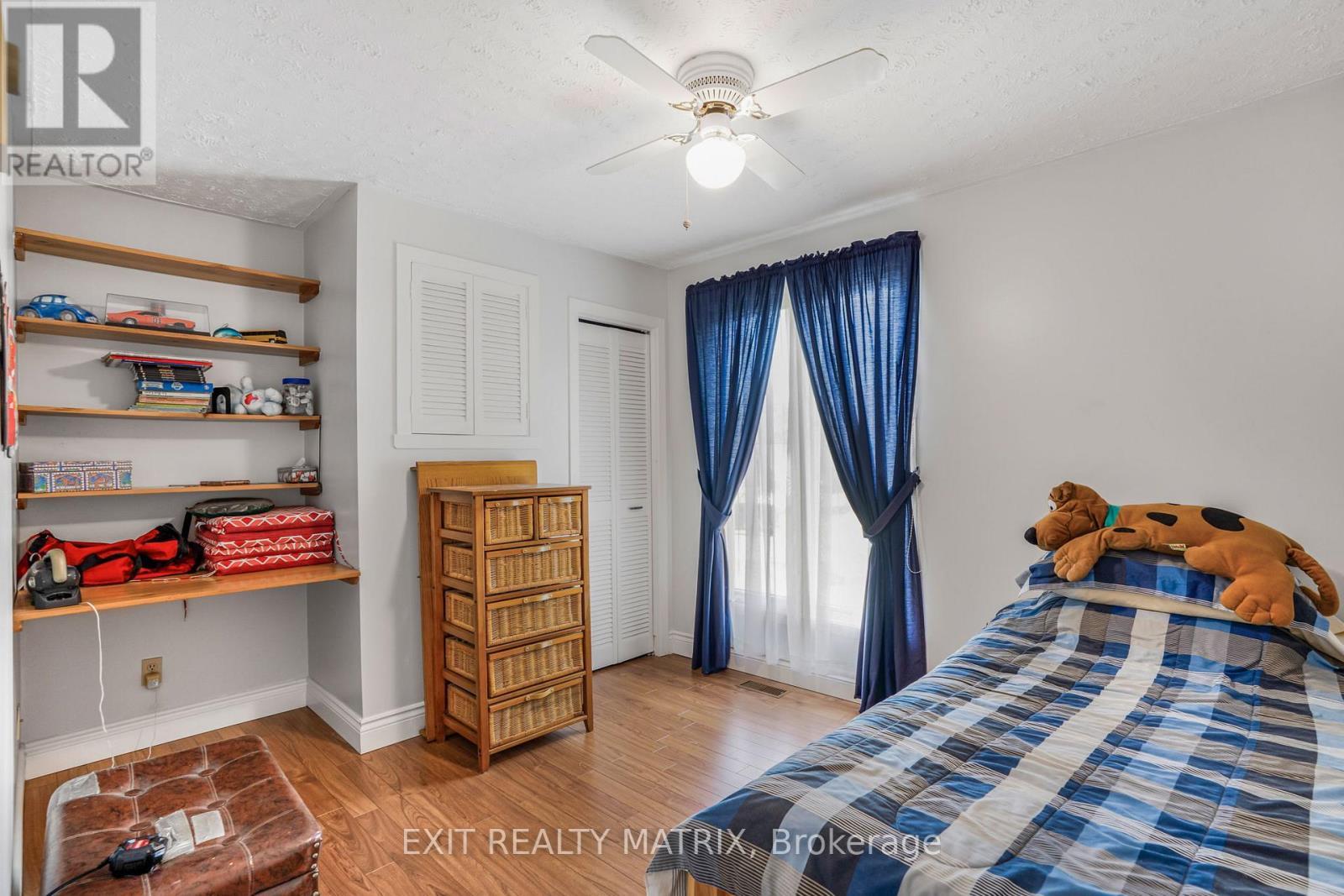 112 Eliza Street, Champlain, ON - Indoor Photo Showing Bedroom