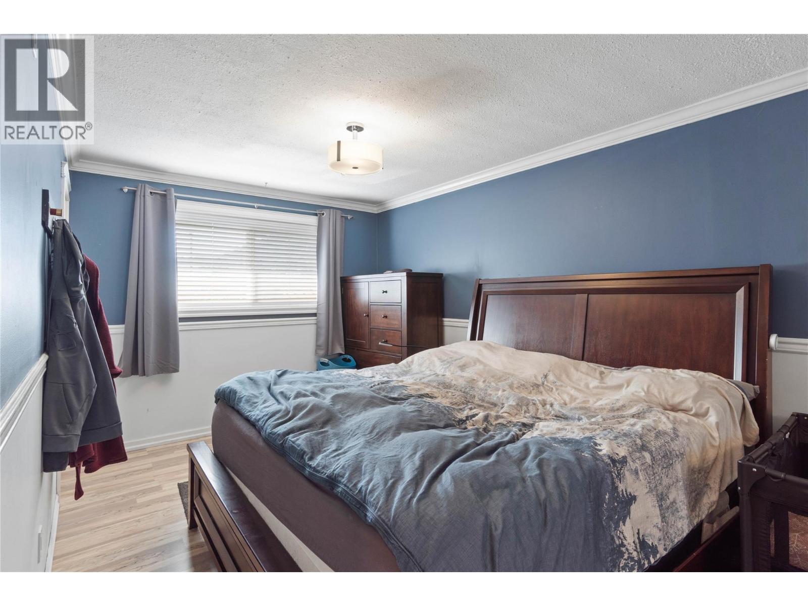 254 Alder Drive, Logan Lake, BC - Indoor Photo Showing Bedroom