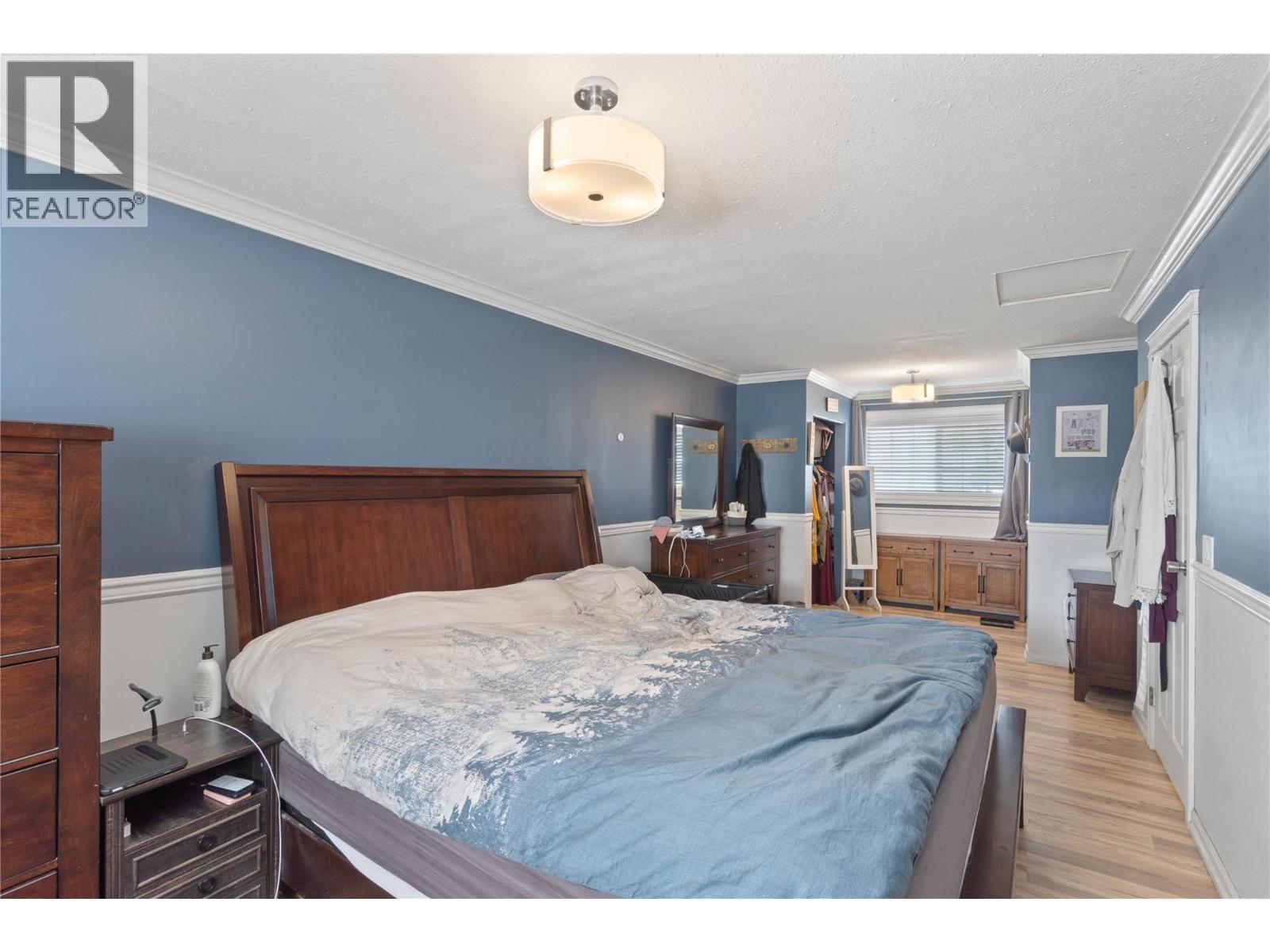 254 Alder Drive, Logan Lake, BC - Indoor Photo Showing Bedroom
