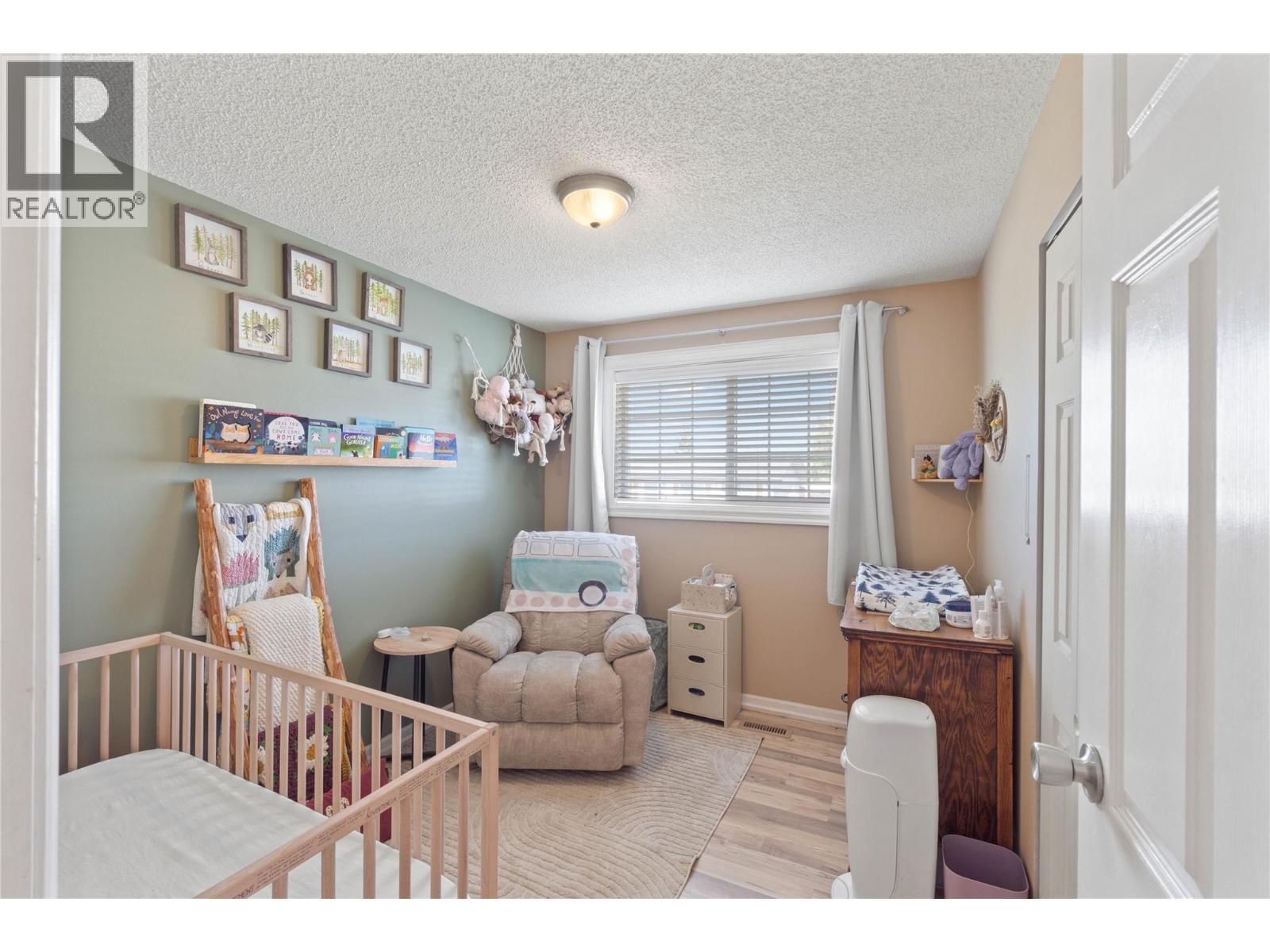 254 Alder Drive, Logan Lake, BC - Indoor Photo Showing Bedroom