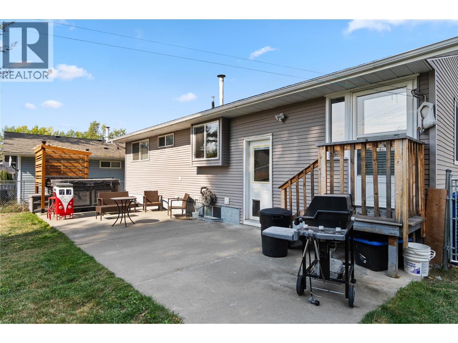 254 Alder Drive, Logan Lake, BC - Outdoor With Exterior