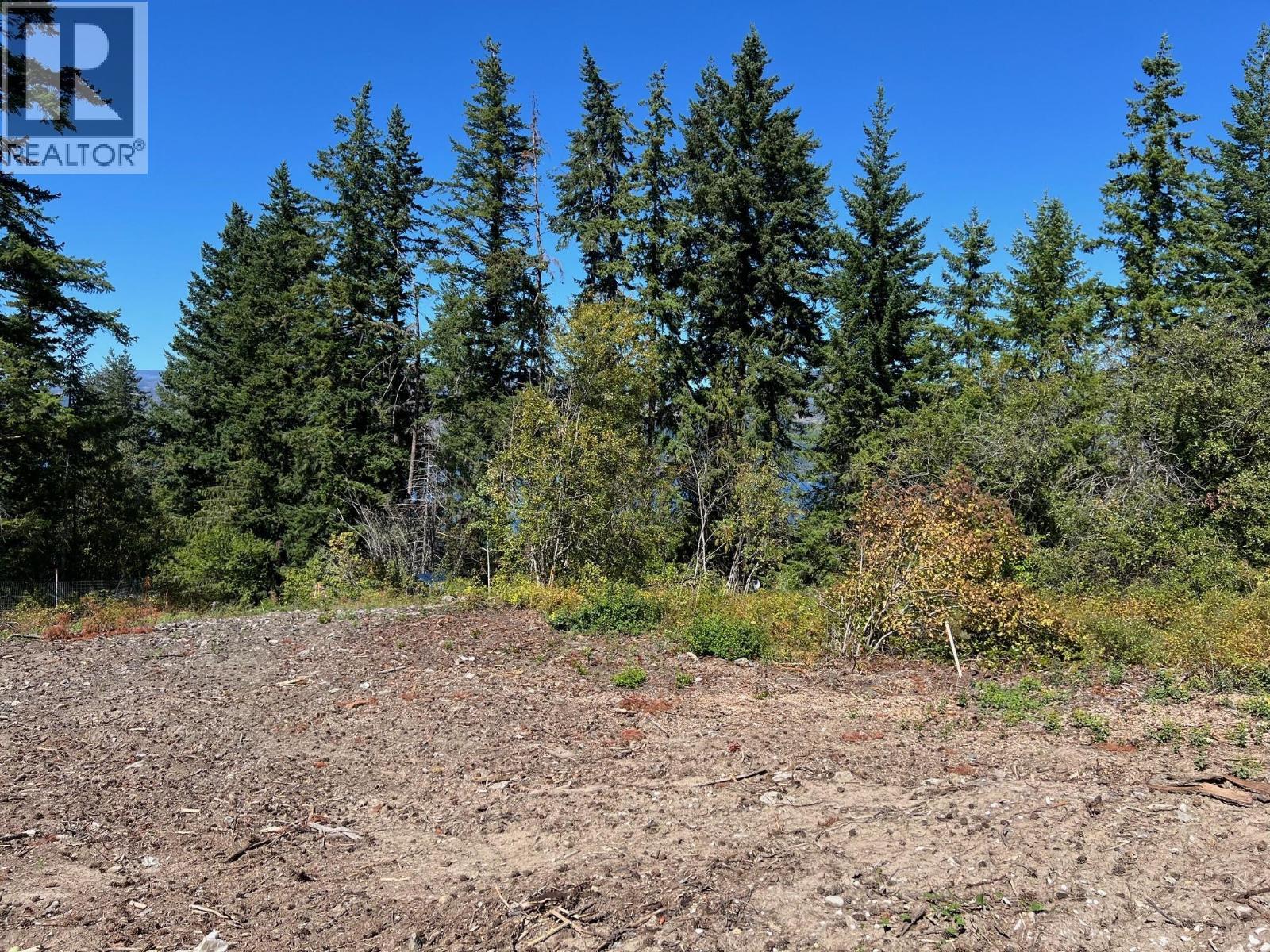 2221 Lakeview Drive, Blind Bay, BC