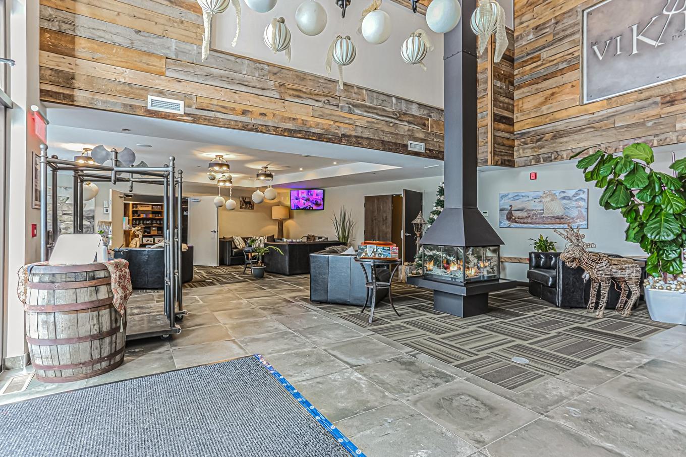 Entrée extérieure - 312-50 Ch. Masson, Sainte-Marguerite-Du-Lac-Masson, QC - Photo Showing Other Room