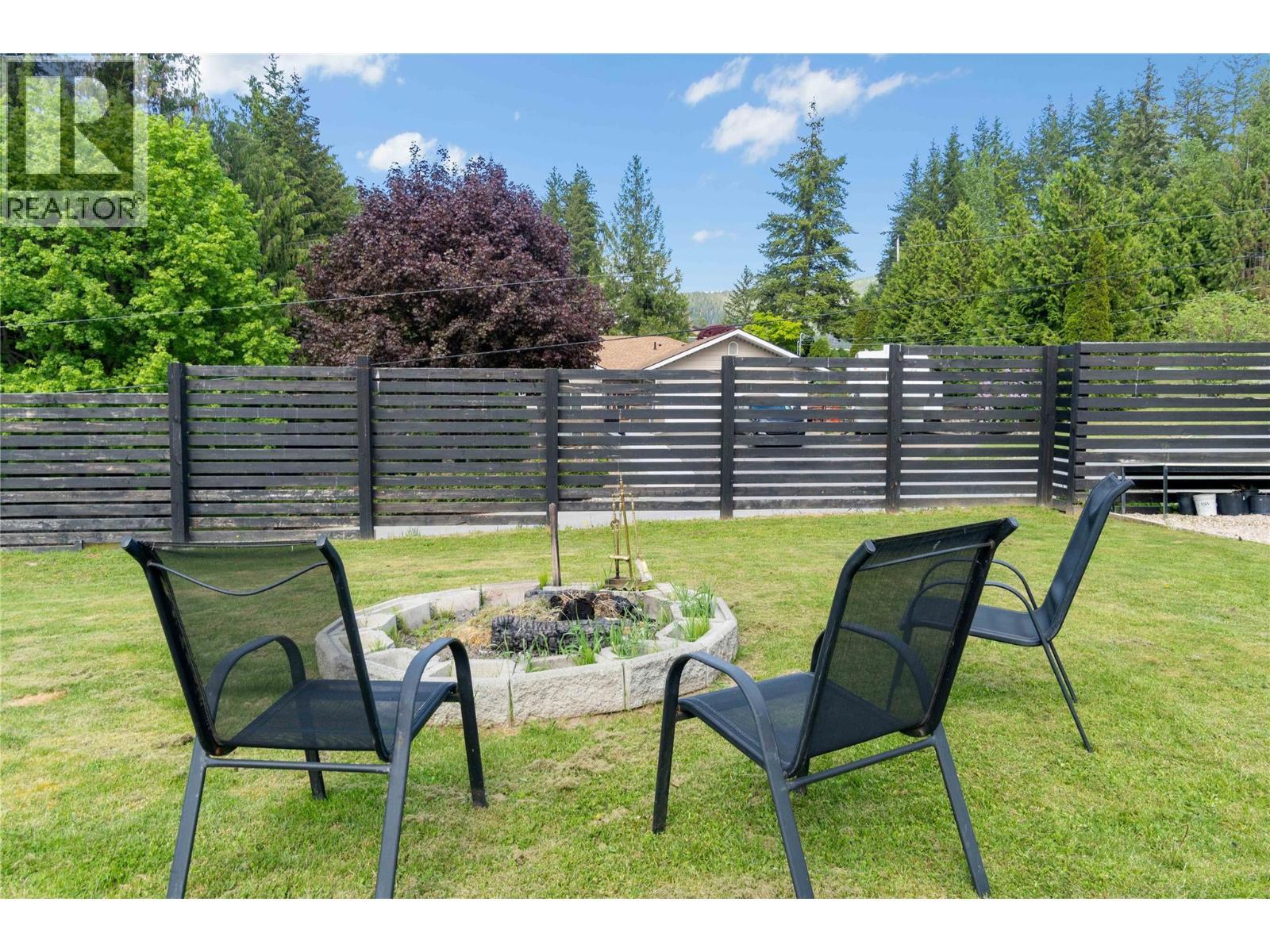 2449 Waverly Place, Blind Bay, BC - Outdoor With View