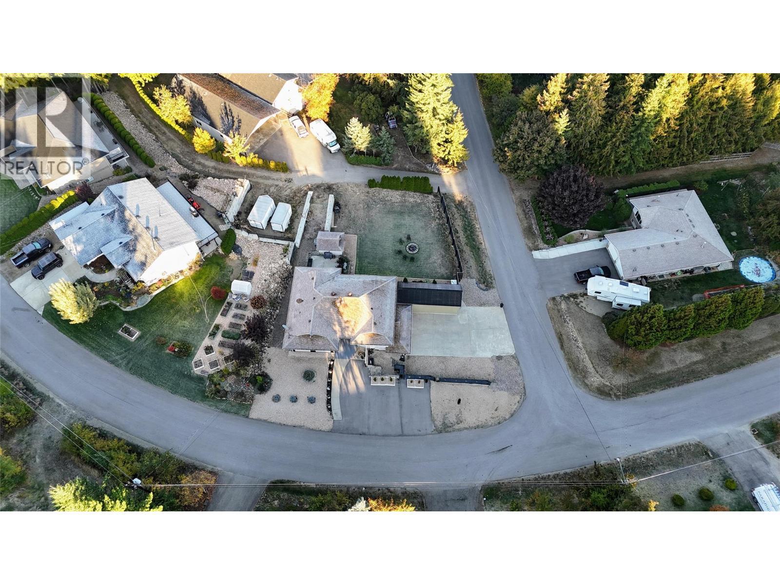 2449 Waverly Place, Blind Bay, BC - Outdoor With View