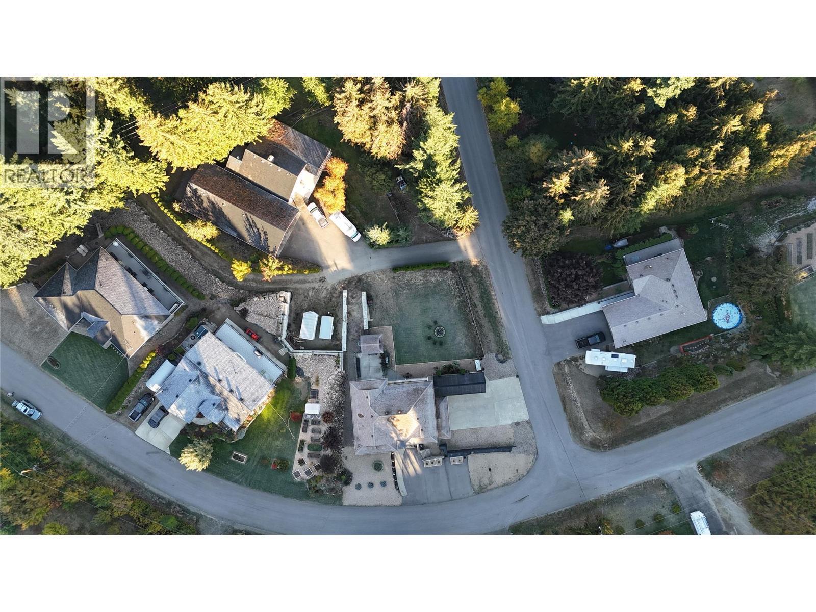 2449 Waverly Place, Blind Bay, BC - Outdoor With View