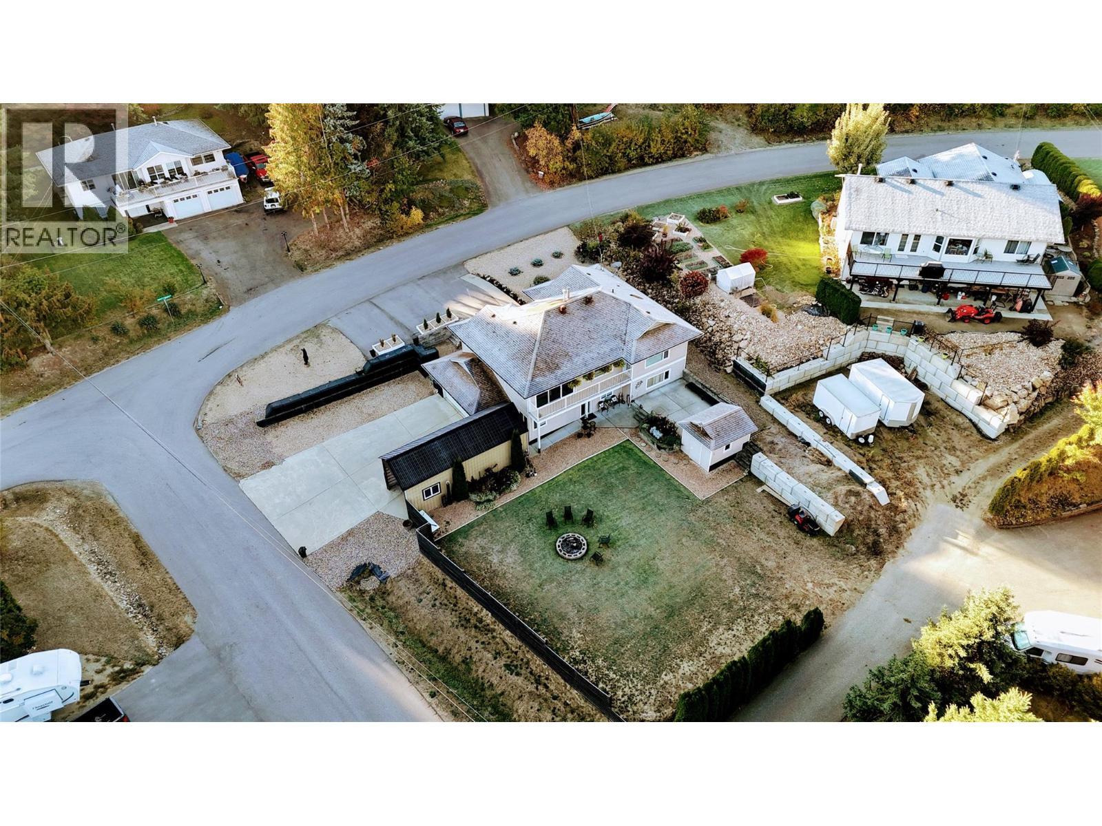 2449 Waverly Place, Blind Bay, BC - Outdoor With View