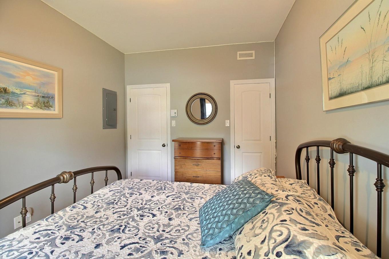 Chambre à coucher - 623 Rue St-Alphonse S., Magog, QC - Indoor Photo Showing Bedroom