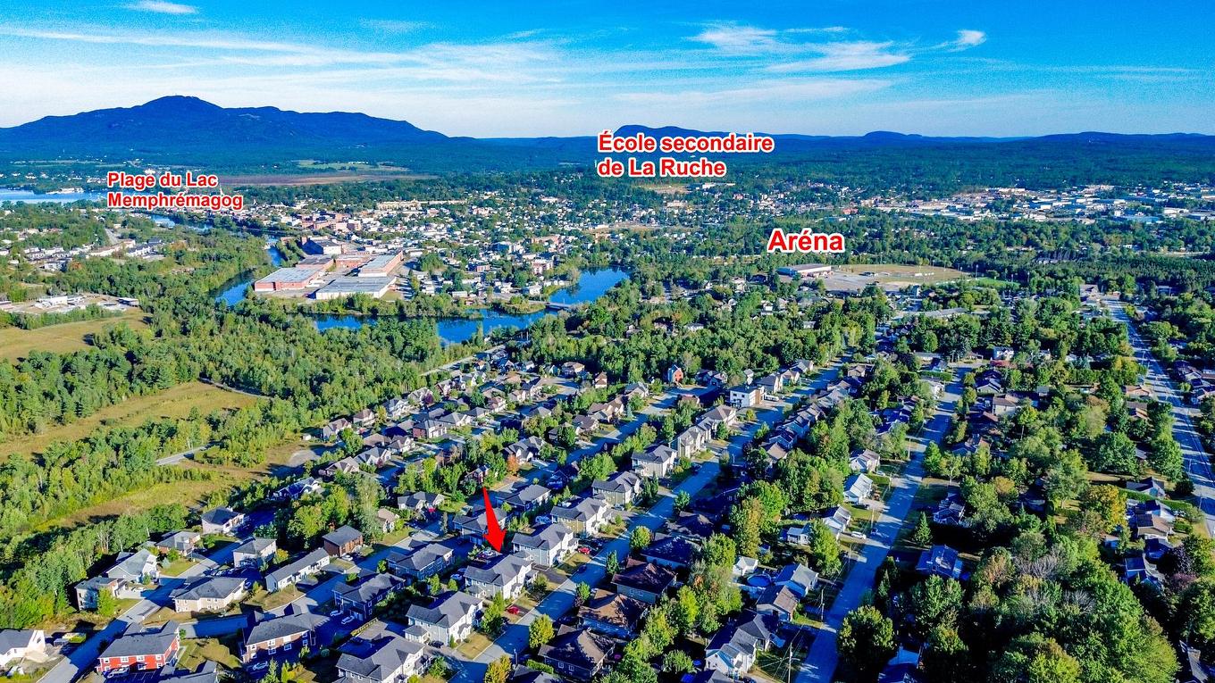 Overall view - 623 Rue St-Alphonse S., Magog, QC - Outdoor With View