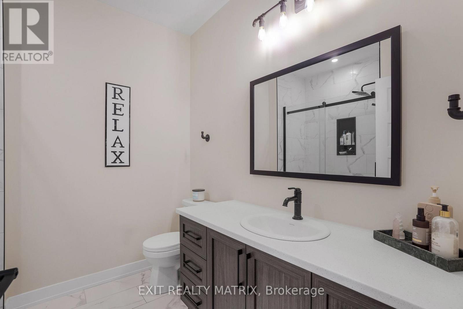 9 Sarah Street, Casselman, ON - Indoor Photo Showing Bathroom