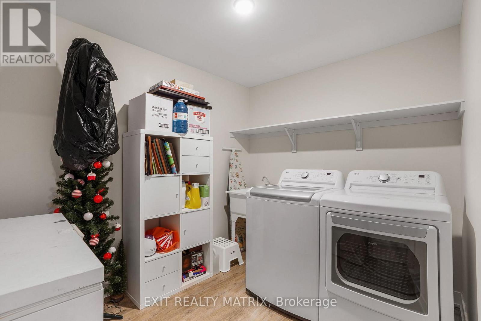 9 Sarah Street, Casselman, ON - Indoor Photo Showing Laundry Room