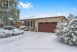 39 EWEN DRIVE Uxbridge, ON L9P 1L5