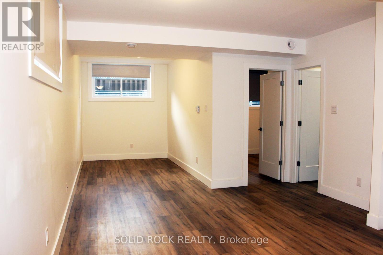 846 Alpine Avenue, Ottawa, ON - Indoor Photo Showing Other Room