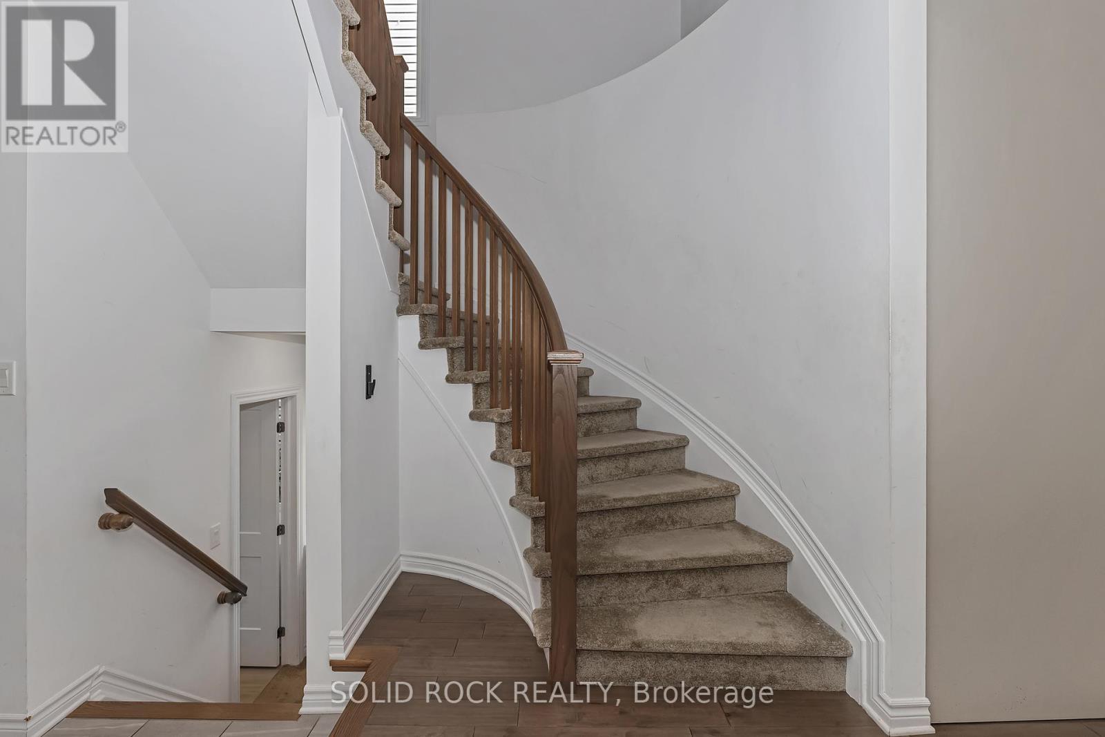 149 Minikan Street, Ottawa, ON - Indoor Photo Showing Other Room