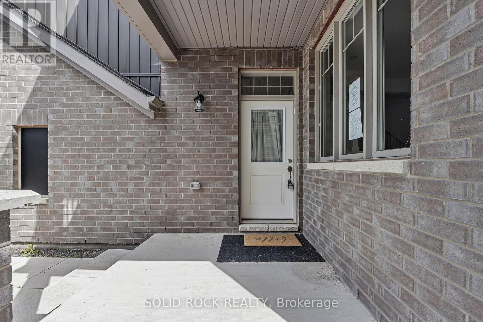 149 Minikan Street, Ottawa, ON - Outdoor With Exterior