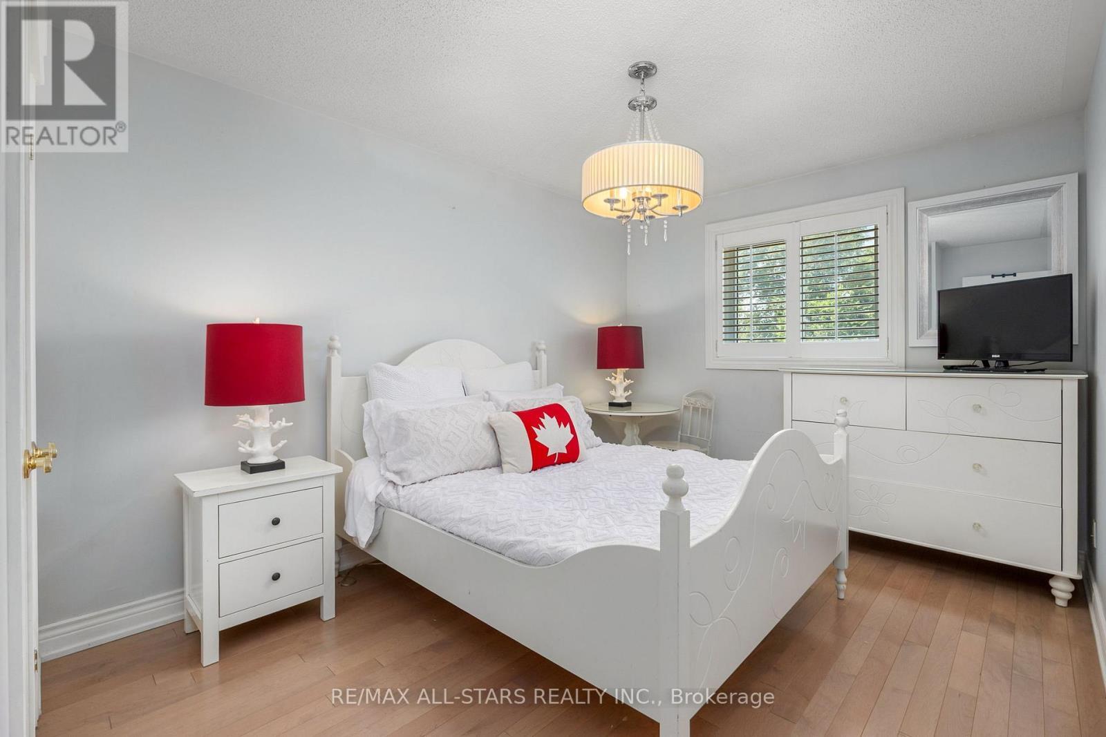 Spacious 3rd Bedroom - 10 Sufi Crescent, Toronto, ON - Indoor Photo Showing Bedroom